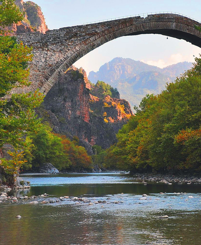 Κόνιτσα - Ξενοδοχείο Ροδοβόλι